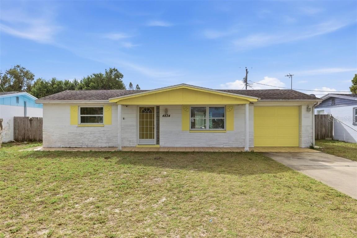 4834 Darlington Rd., Holiday, FL 34690