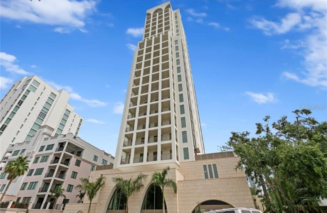 126 4th Ave. #501, St Petersburg, FL 33703