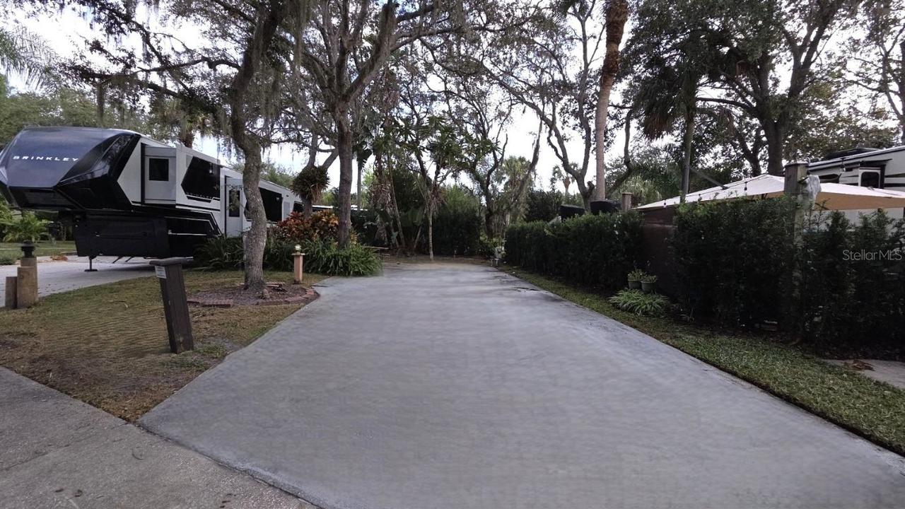 231 Stallion Ln., River Ranch, FL 33867