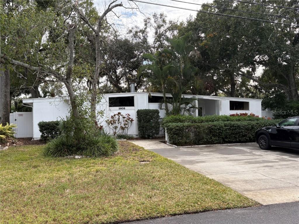 3908 W San Miguel St., Tampa, FL 33629