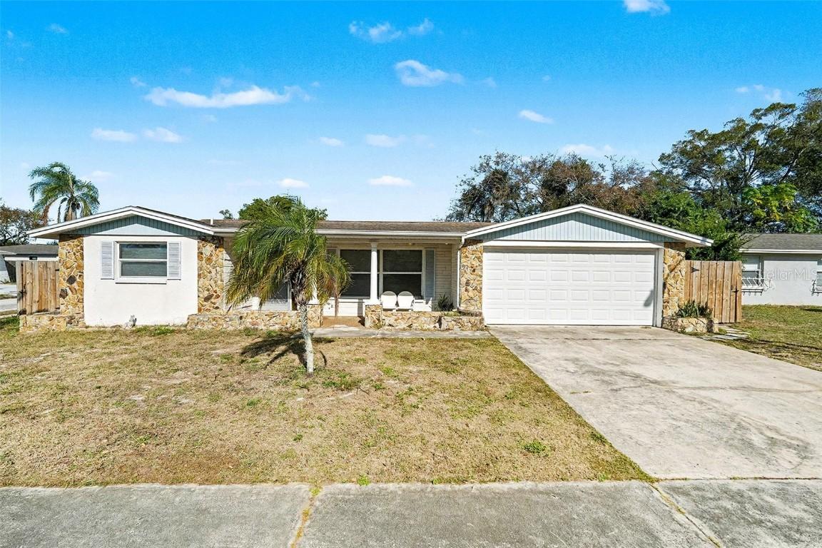 5541 Andrea Dr., Holiday, FL 34690