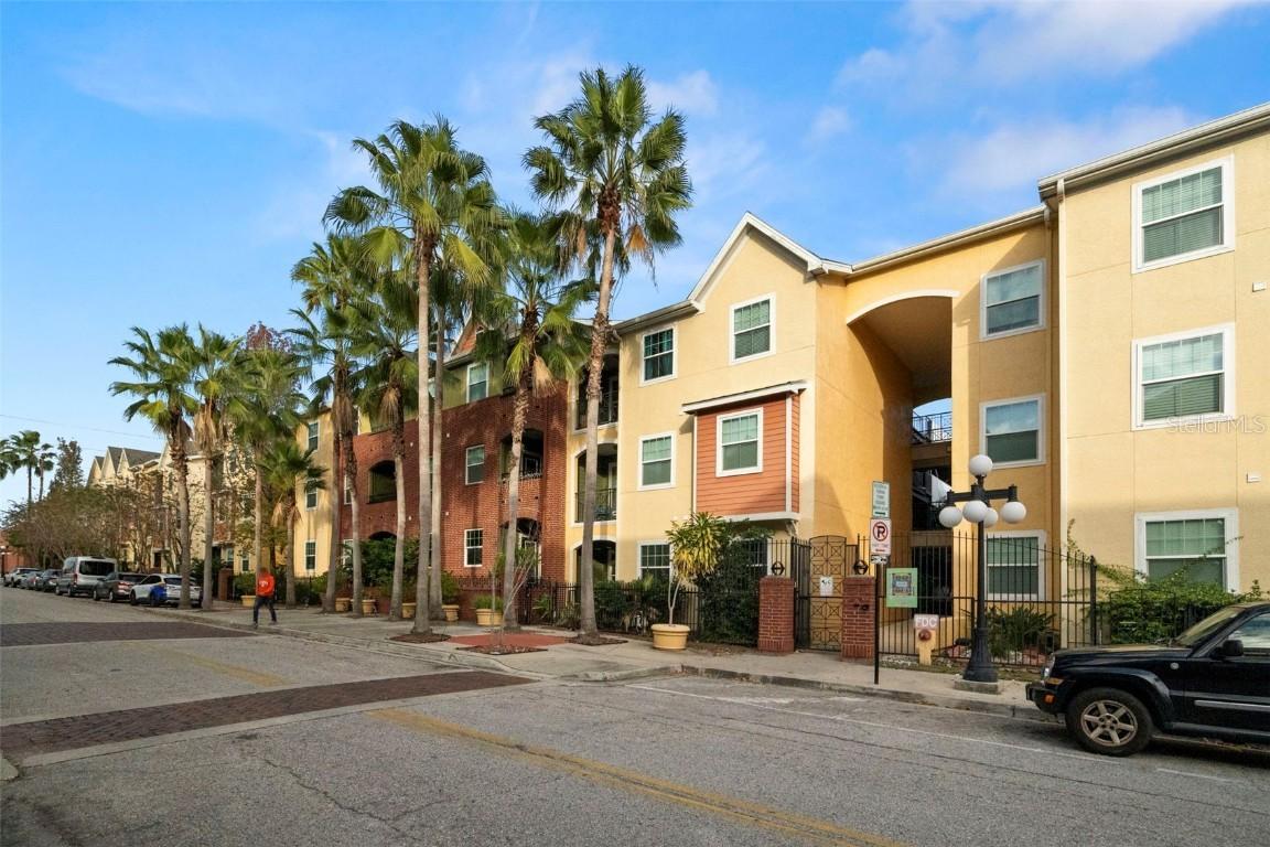 1910 E Palm Ave. #12101, Tampa, FL 33605