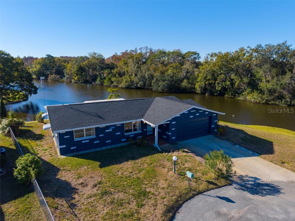 7230 Bradshaw Dr., New Port Richey, FL 34653