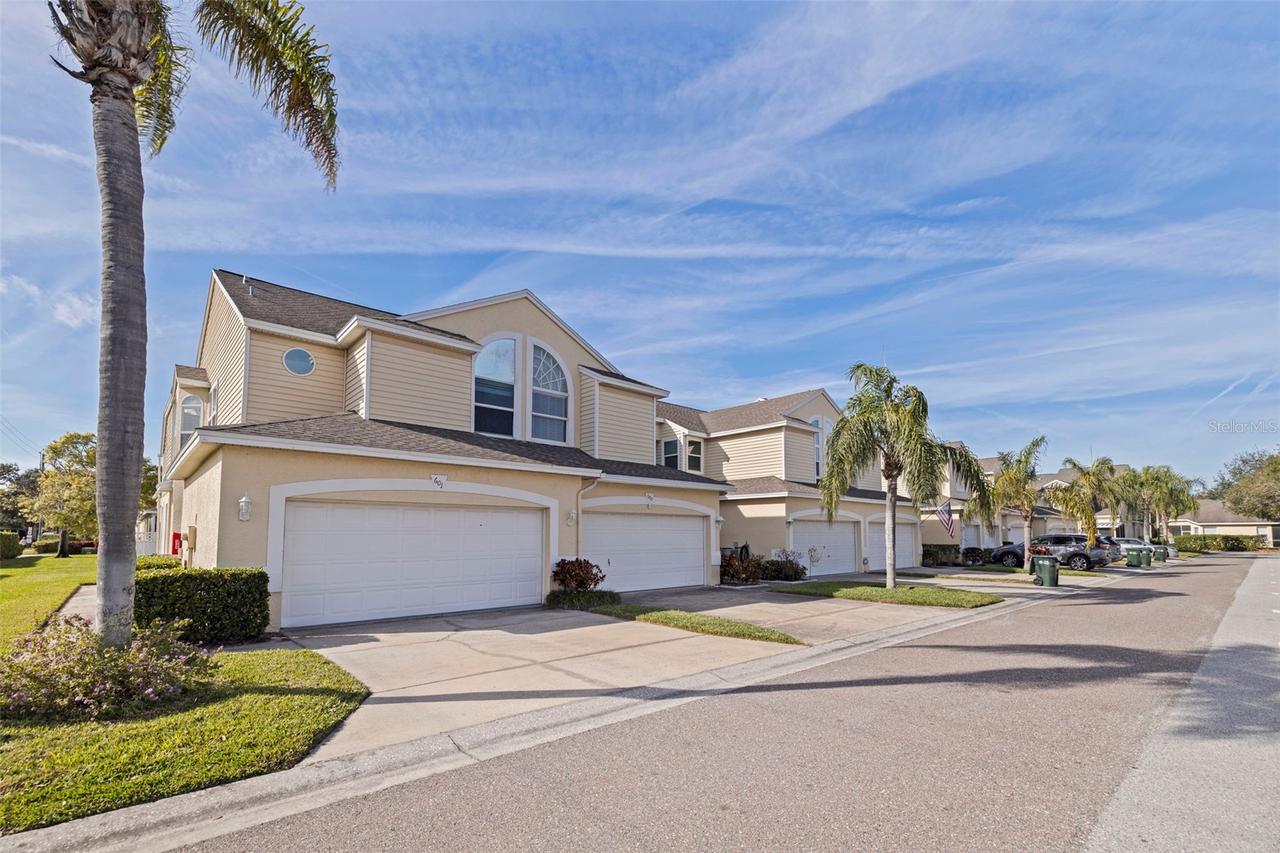 1050 Starkey Rd. #602, Largo, FL 33771