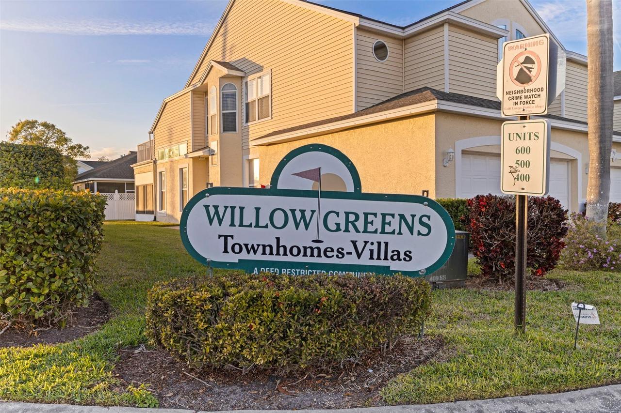 1050 Starkey Rd. #602, Largo, FL 33771