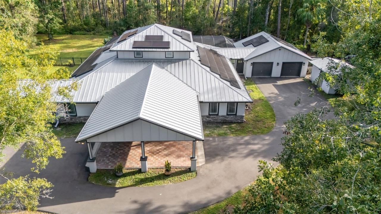 28042 Lindenhurst Dr., Wesley Chapel, FL 33544