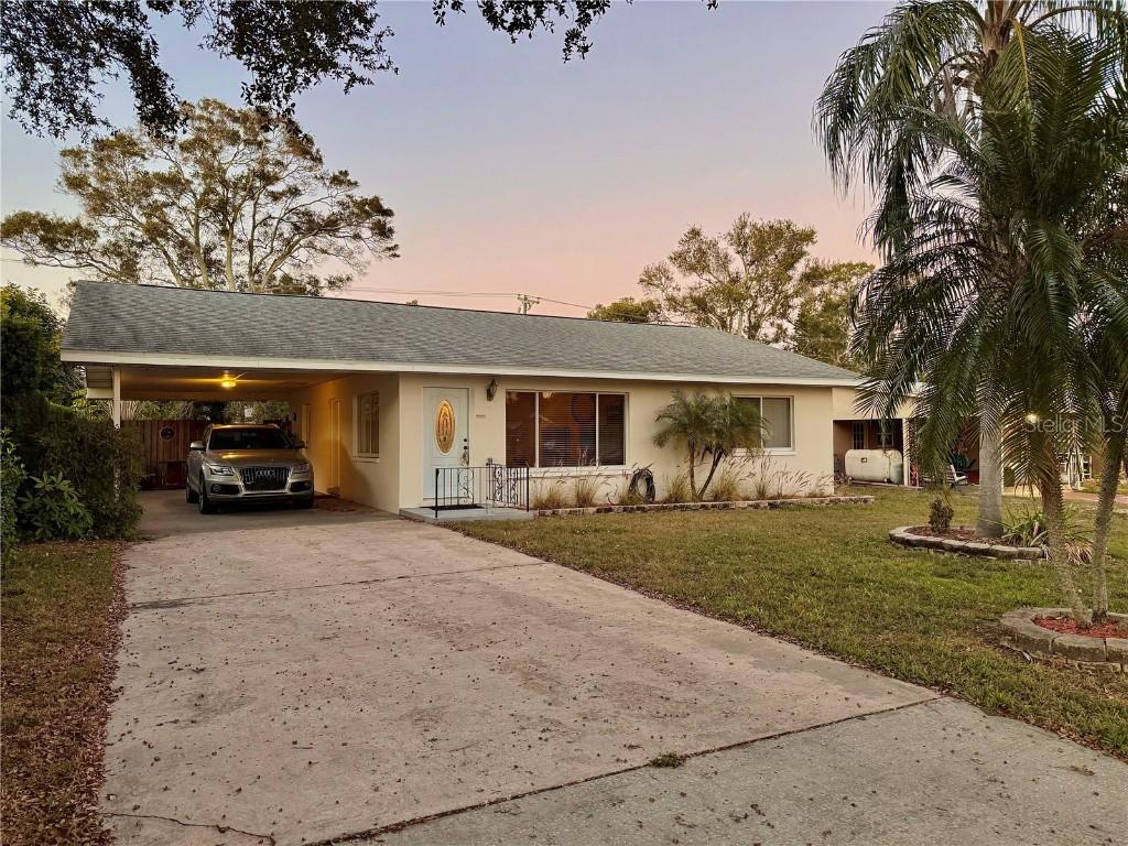 210 14th Ave., Largo, FL 33770