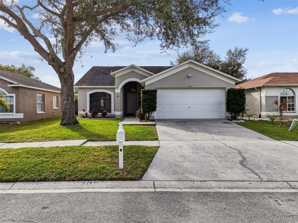 1309 Franford Dr., Brandon, FL 33511