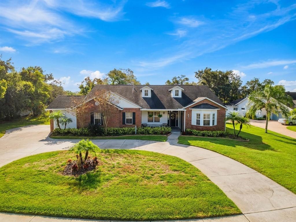 8805 Crosswood Ct., Riverview, FL 33578