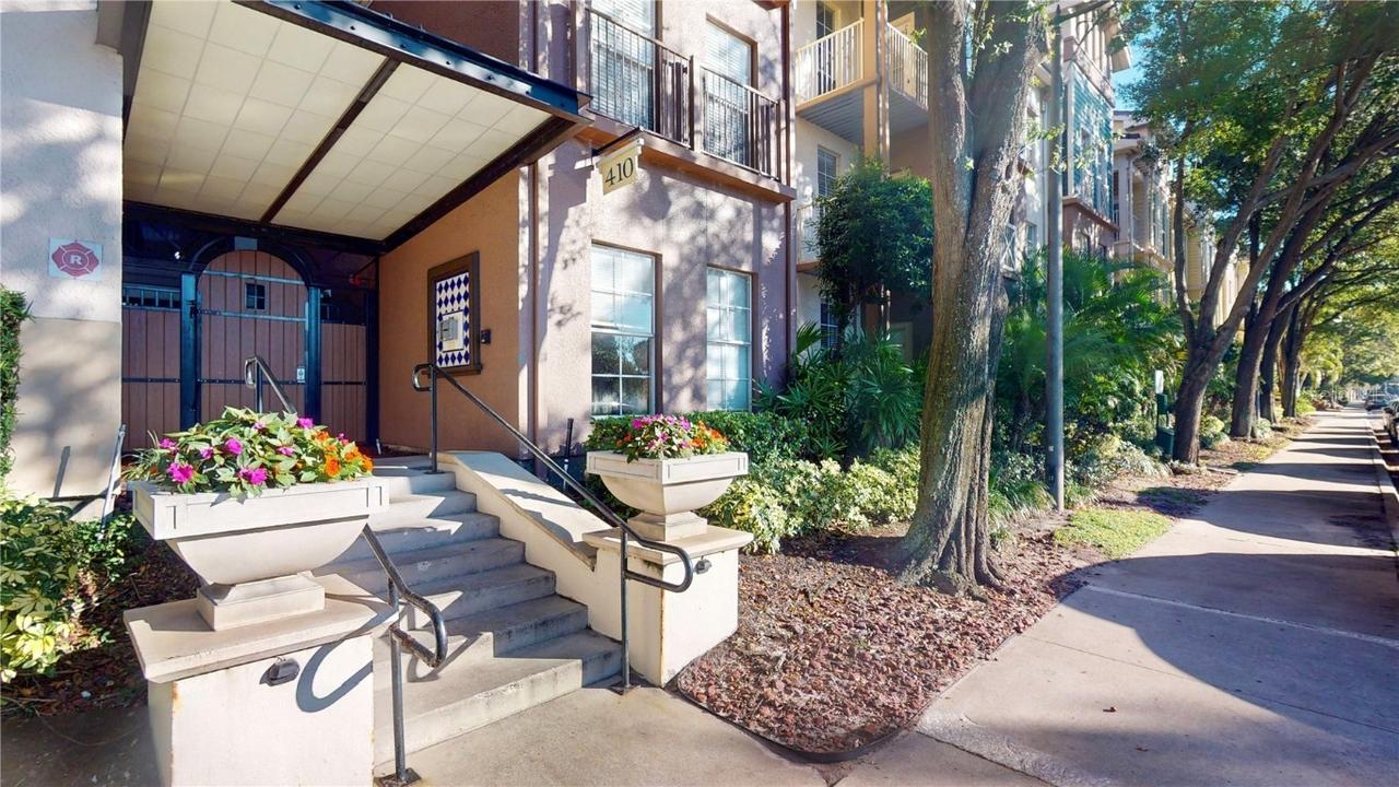 410 S Armenia Ave. #922, Tampa, FL 33609