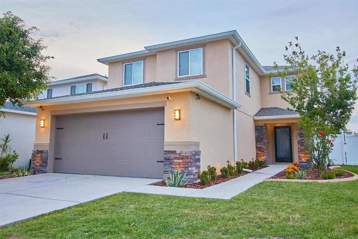 10403 Laguna Plains Dr., Riverview, FL 33578