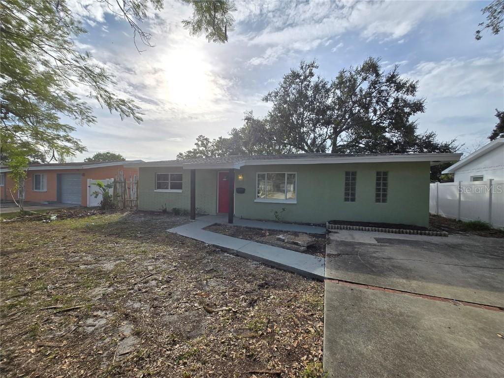 782 75th Ave., St Petersburg, FL 33702