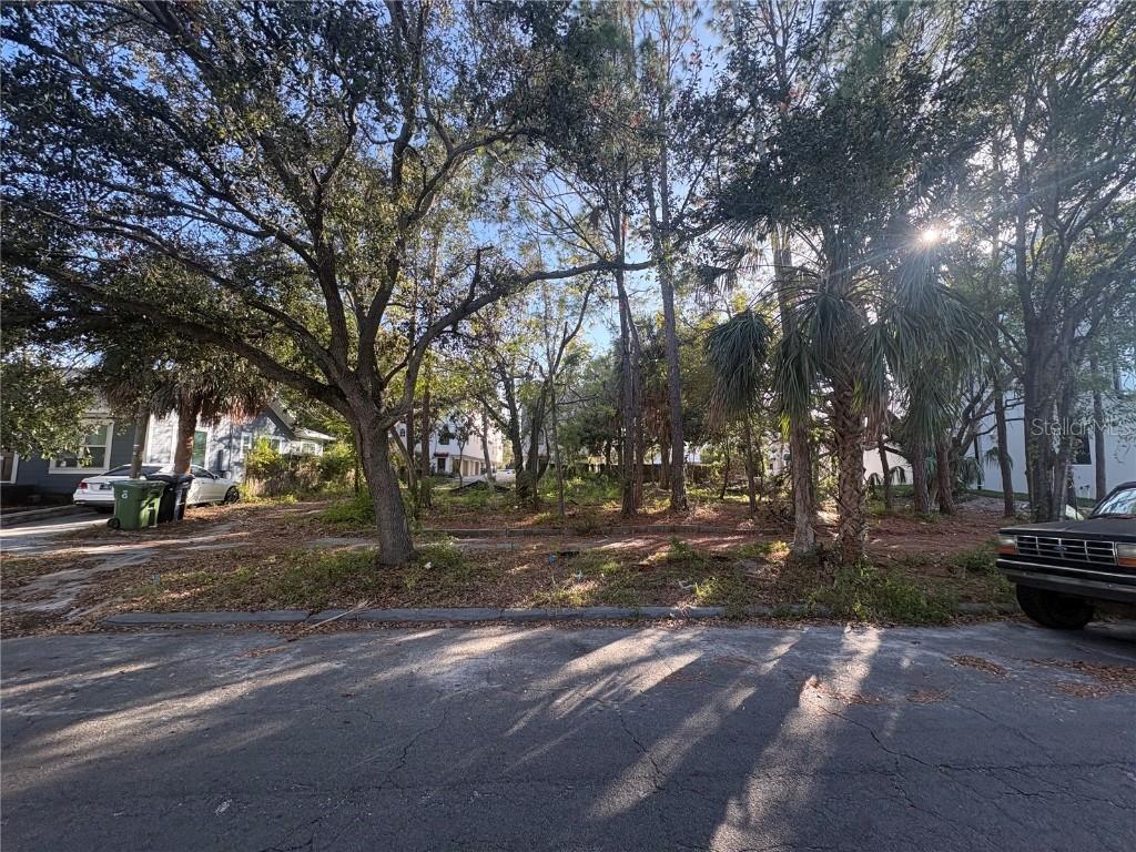 2316 W North B St., Tampa, FL 33609