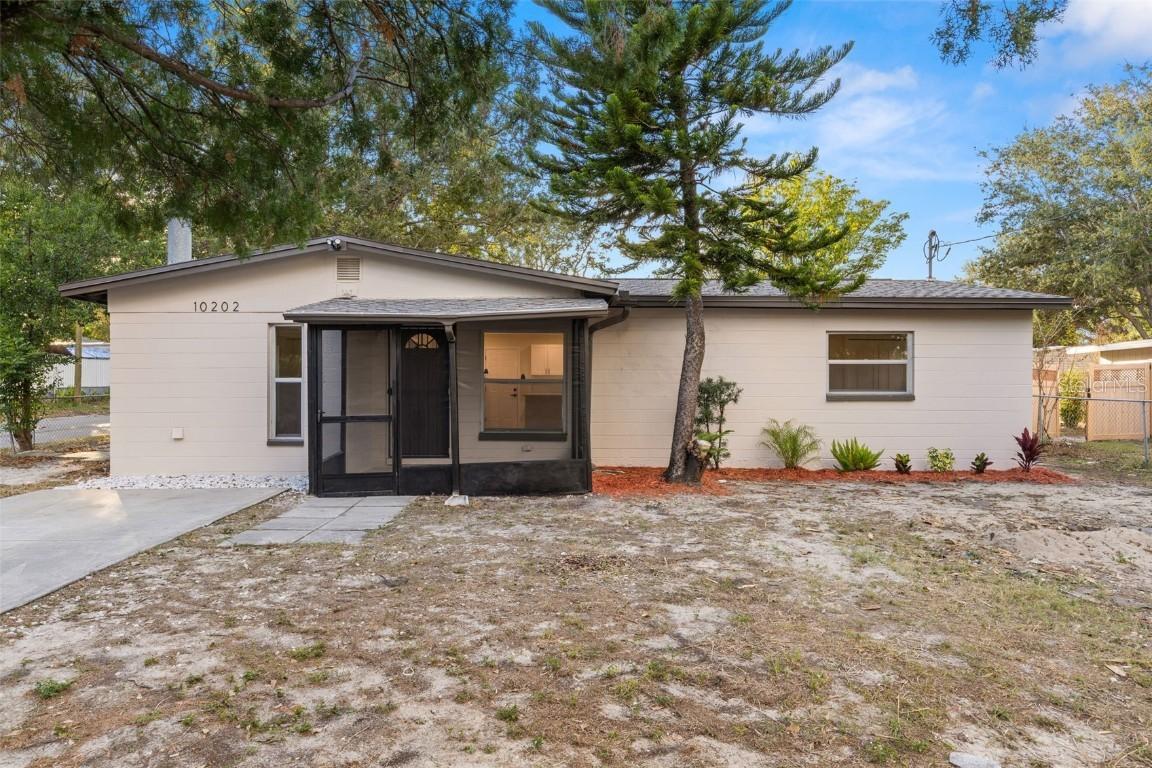 10202 N 25th St., Tampa, FL 33612