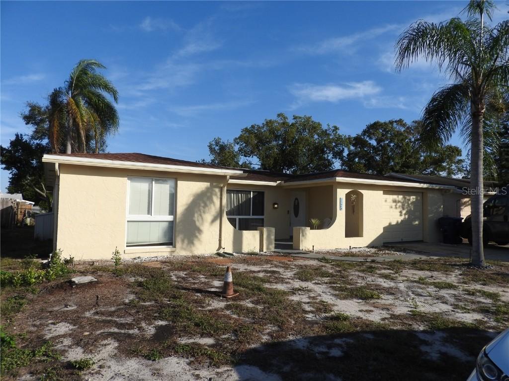 1324 Viking Dr., Holiday, FL 34691