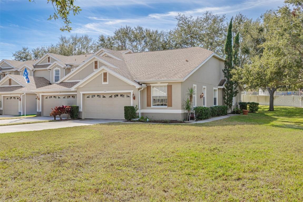 656 Spring Lake Cir., Tarpon Springs, FL 34688