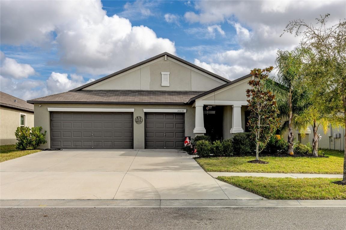 16654 Carlton Pond St., Wimauma, FL 33598