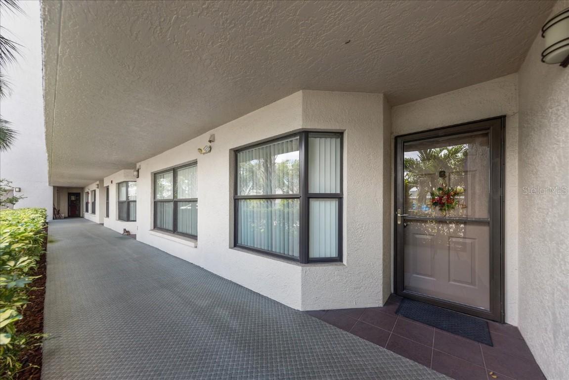 1316 Pasadena Ave. #104, South Pasadena, FL 33707