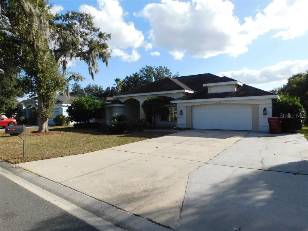 3227 Alcott Ave., Plant City, FL 33566