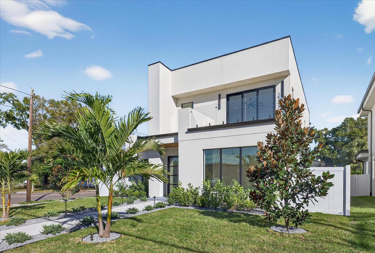 3702 S Lynwood Ave., Tampa, FL 33611