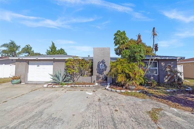 New Homes with In-ground Swimming Pools in Holiday: December 21st to December 27th