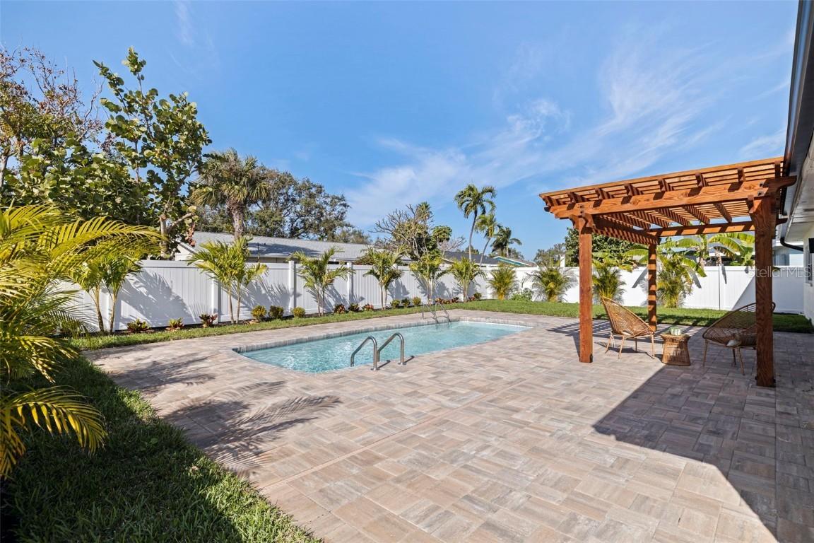 2962 E Vina Del Mar Blvd., St Pete Beach, FL 33706