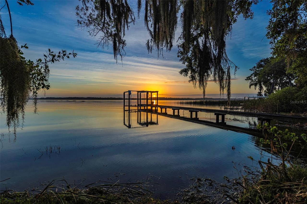 2661 Cyprus Dr., Palm Harbor, FL 34684