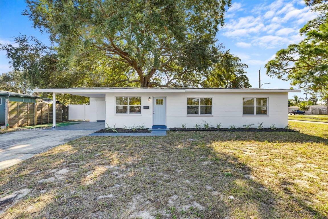 1792 77th Ave., St Petersburg, FL 33702