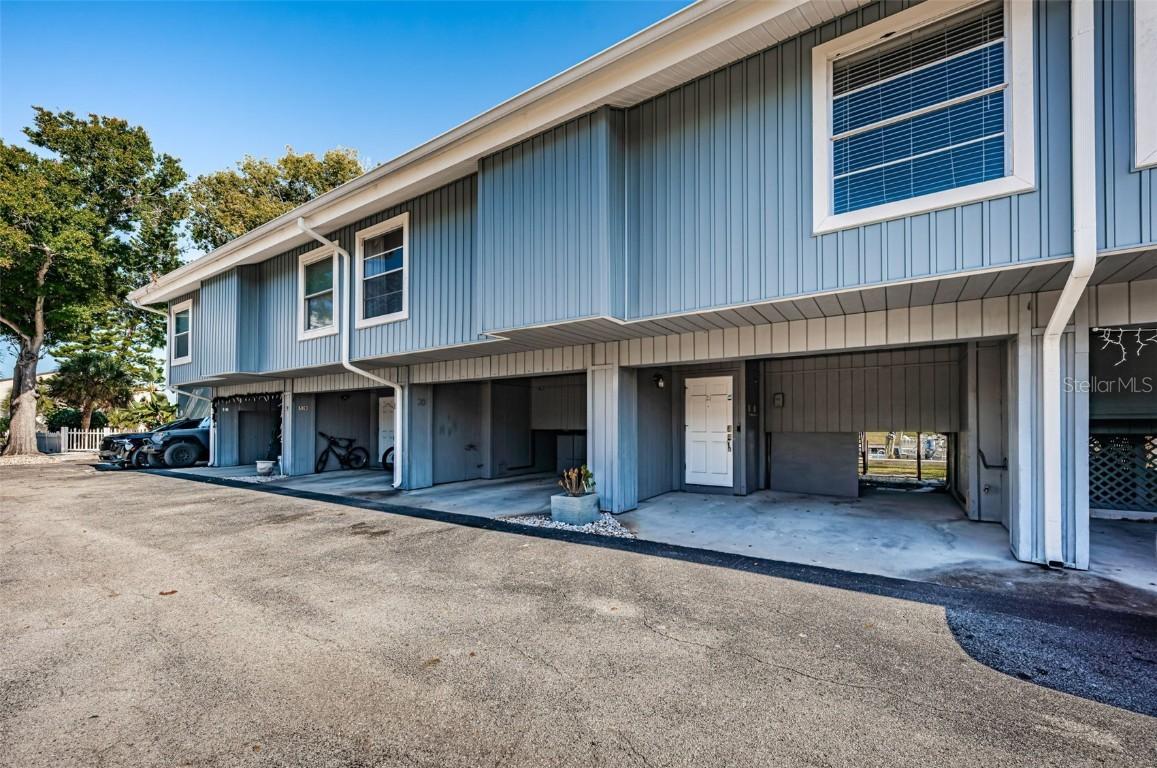 200 Meres Blvd. #21, Tarpon Springs, FL 34689