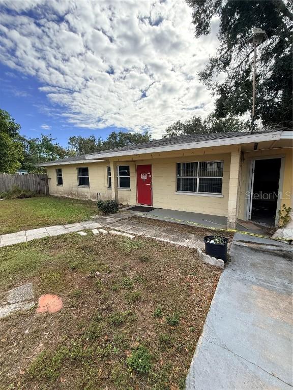 40 Hall St., Frostproof, FL 33843
