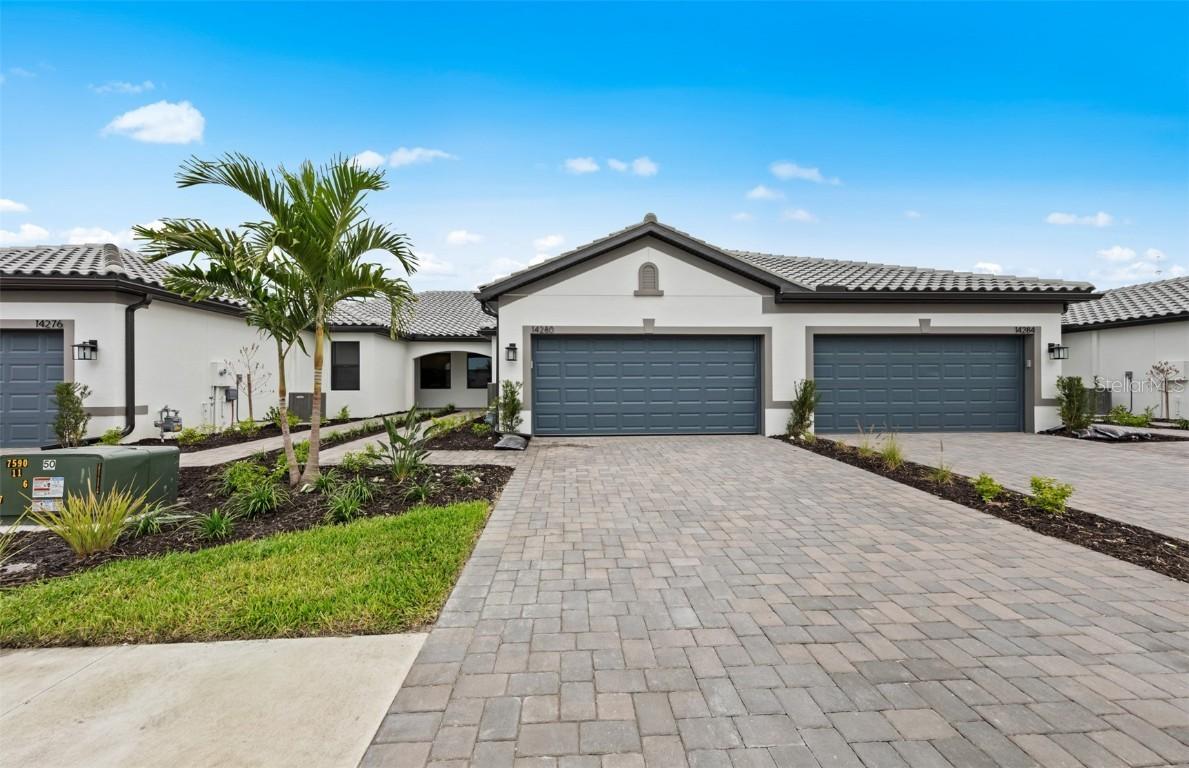14280 Eagle Branch Dr., Nokomis, FL 34275
