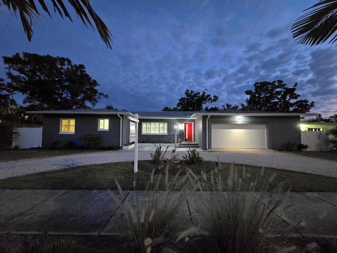 4660 22nd Ave., St Petersburg, FL 33711