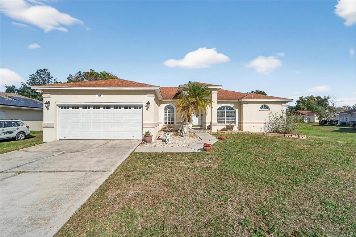 924 Micanopy Dr., Lakeland, FL 33813
