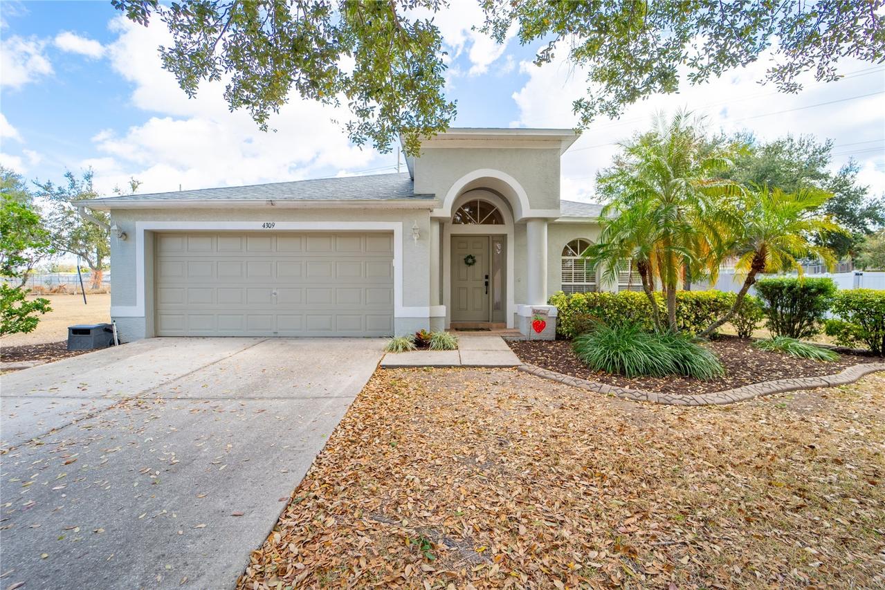 4309 Balington Dr., Valrico, FL 33596