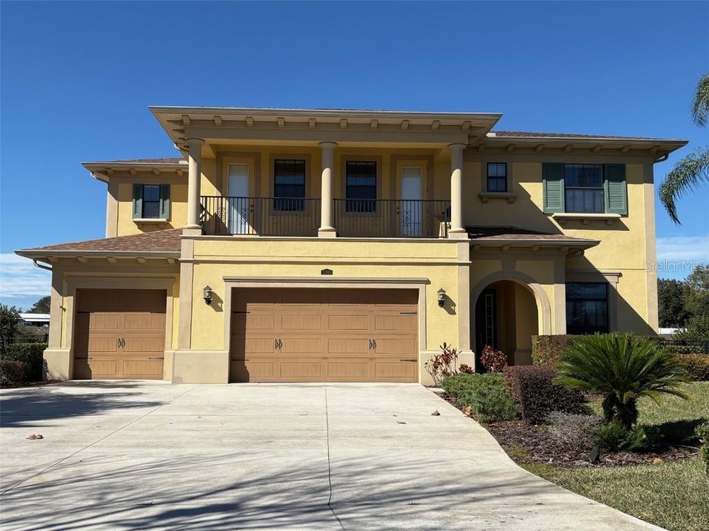 17914 Howsmoor Pl., Lutz, FL 33559