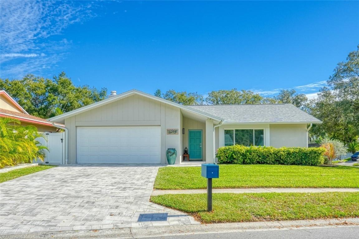 2339 Orangeside Rd., Palm Harbor, FL 34683