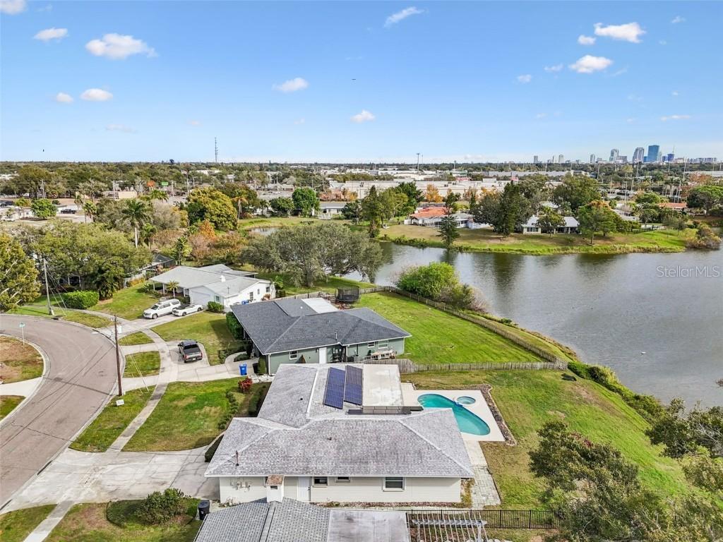 3700 21st Ave., St Petersburg, FL 33713