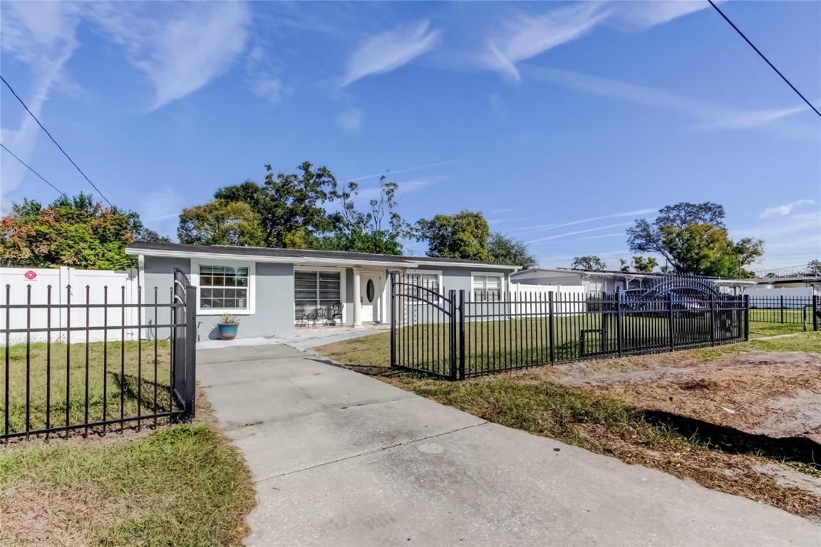 2509 W Hamilton Ave., Tampa, FL 33614