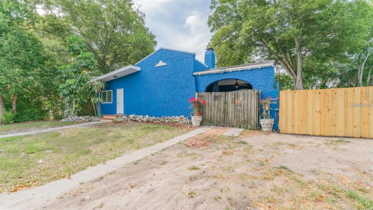 1537 Drew St., Clearwater, FL 33755