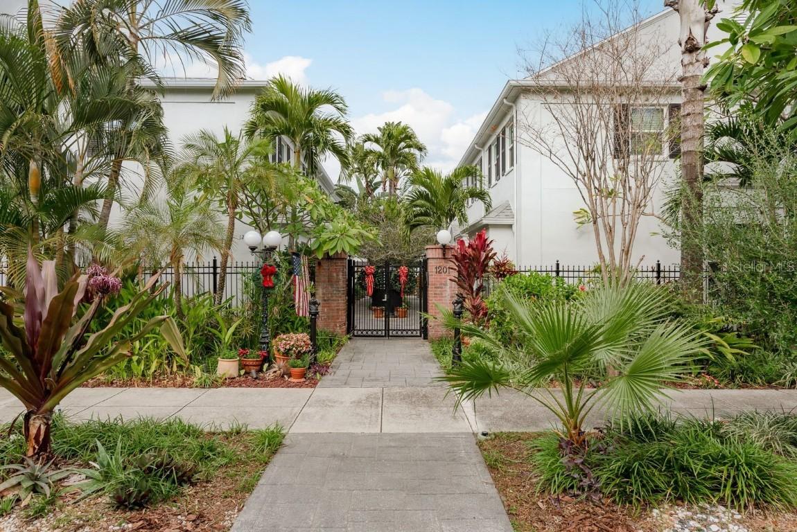 1201 W Horatio St. #G9, Tampa, FL 33606