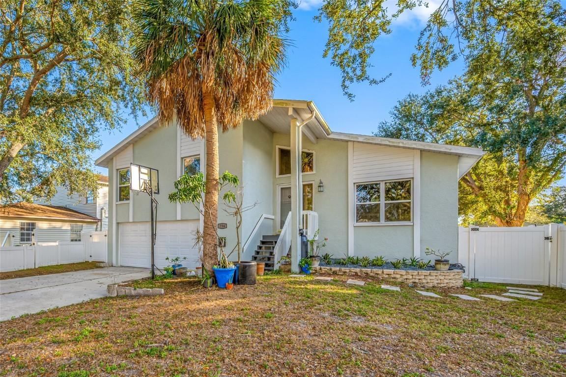 756 61st Ave., St Petersburg, FL 33703