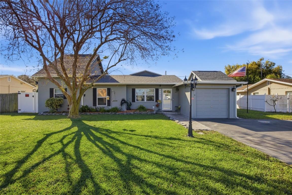 10812 60th Ave., Seminole, FL 33772