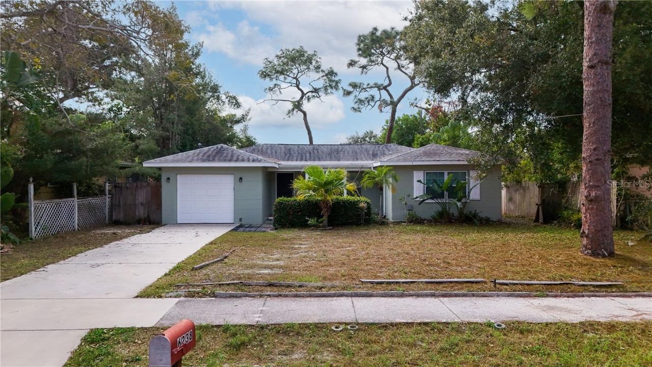 6238 13th Ave., Gulfport, FL 33707