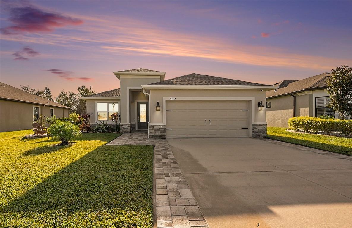 19772 Preservation Woods Dr., Lutz, FL 33548