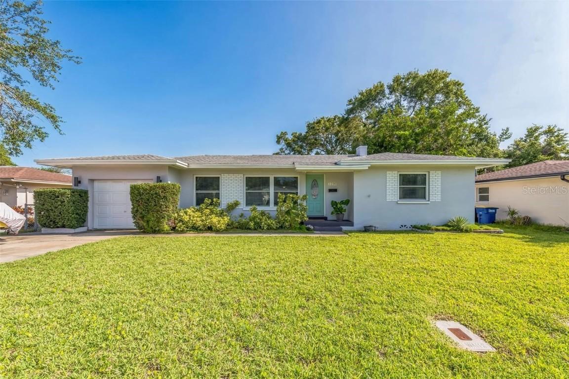 1220 Magnolia Dr., Clearwater, FL 33756