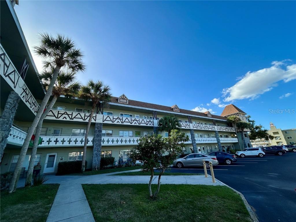 2447 Ecuadorian Way #37, Clearwater, FL 33763