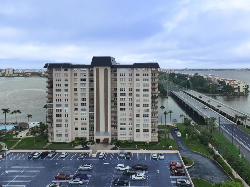 5220 Brittany Dr. #501, St Petersburg, FL 33715