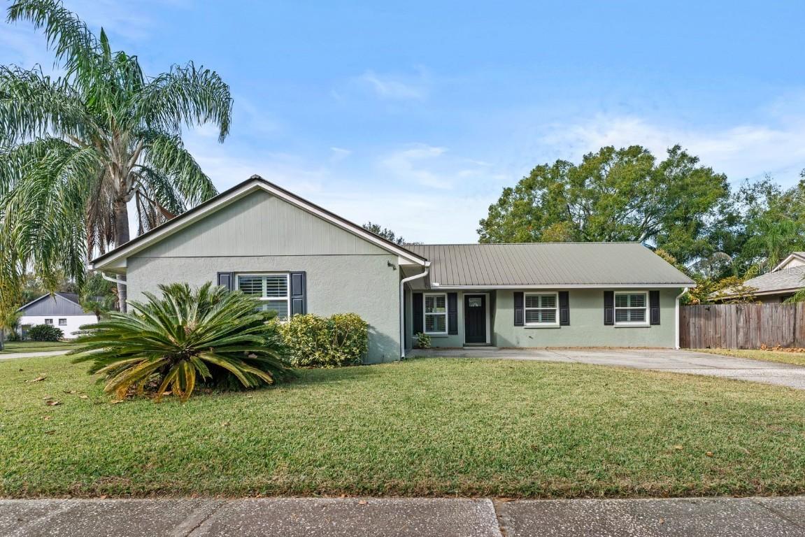 15702 Crying Wind Dr., Tampa, FL 33624