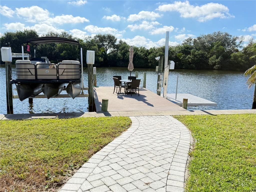 622 Mount Oak Ave. #733, St Petersburg, FL 33702