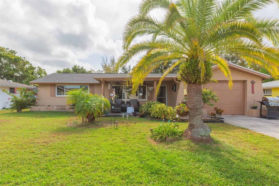 7906 Cherrytree Ln., New Port Richey, FL 34653